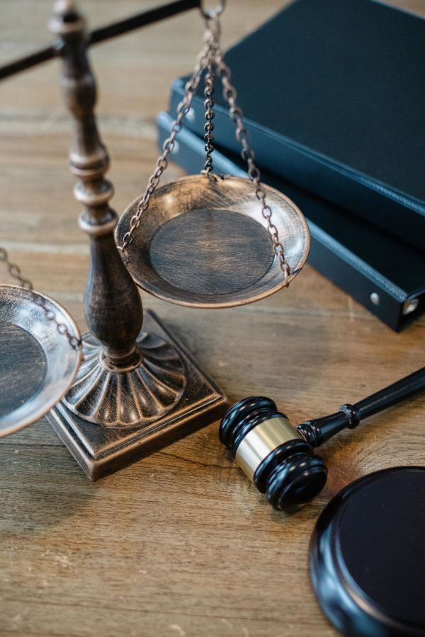 Avocat à Saint-Julien-en-Genevois : votre défense sur mesure