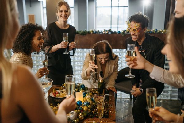 Séduisez vos nouveaux partenaires lors d'une soirée entreprise à Paris
